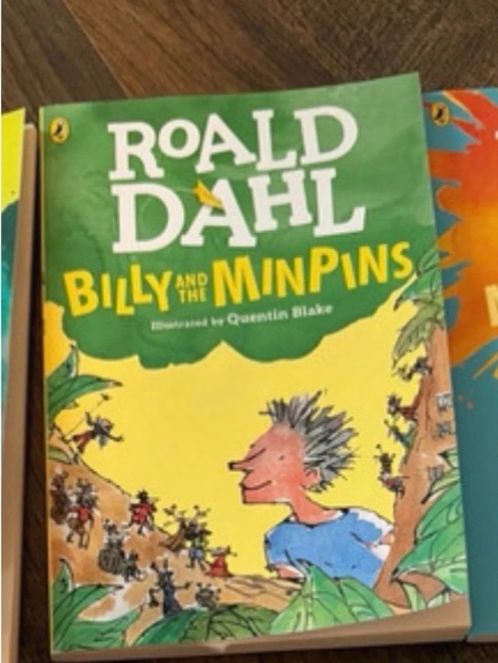 Roald Dahl book bundle: esio, twits, magic finger, great elevator, billy minpin